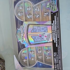 Disney Doorables Collection